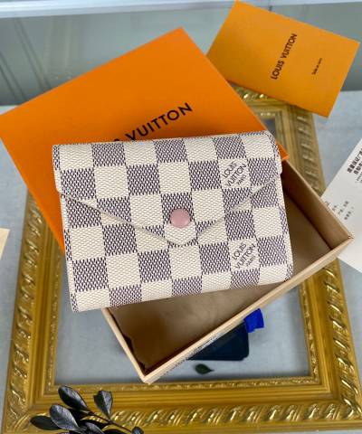 Гаманець Louis Vuitton Damier Azur Victorine Wallet